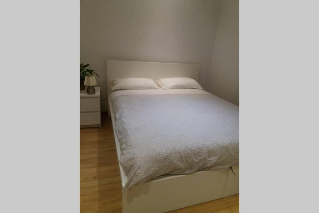 Apartment Entire Guest Saint Julian's